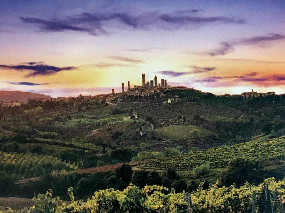 Lovely 2 Bedroom In San Gimignano Historic Center 外观 照片