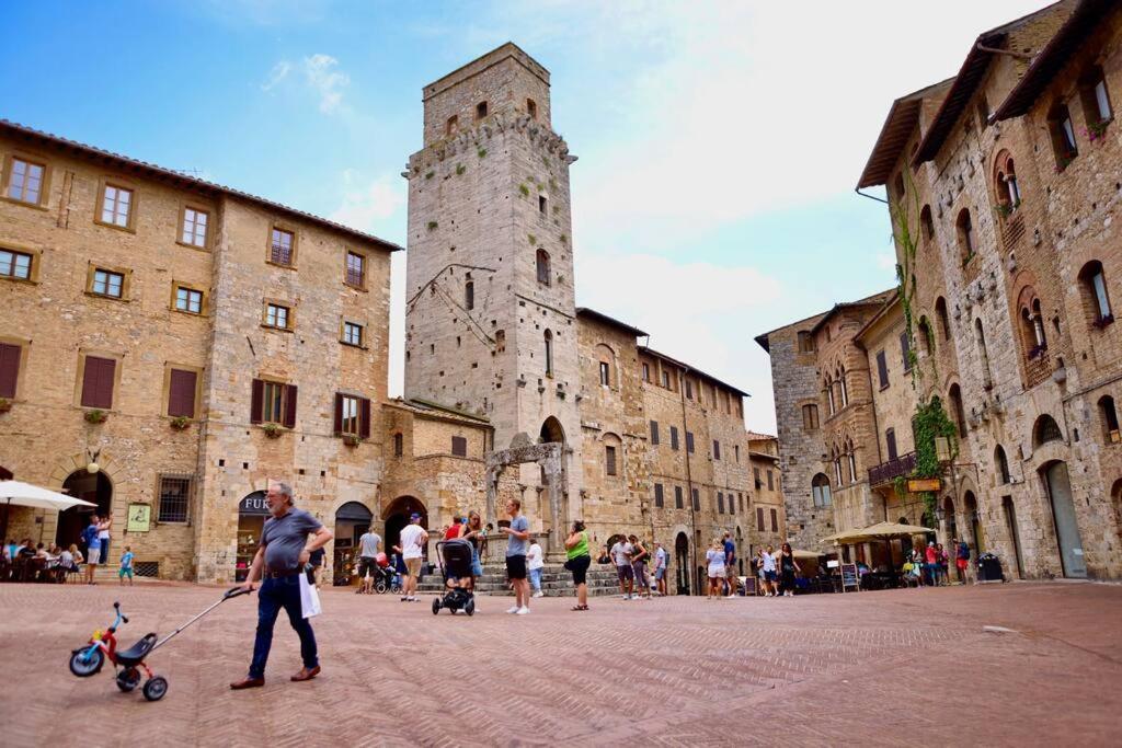 Lovely 2 Bedroom In San Gimignano Historic Center 外观 照片