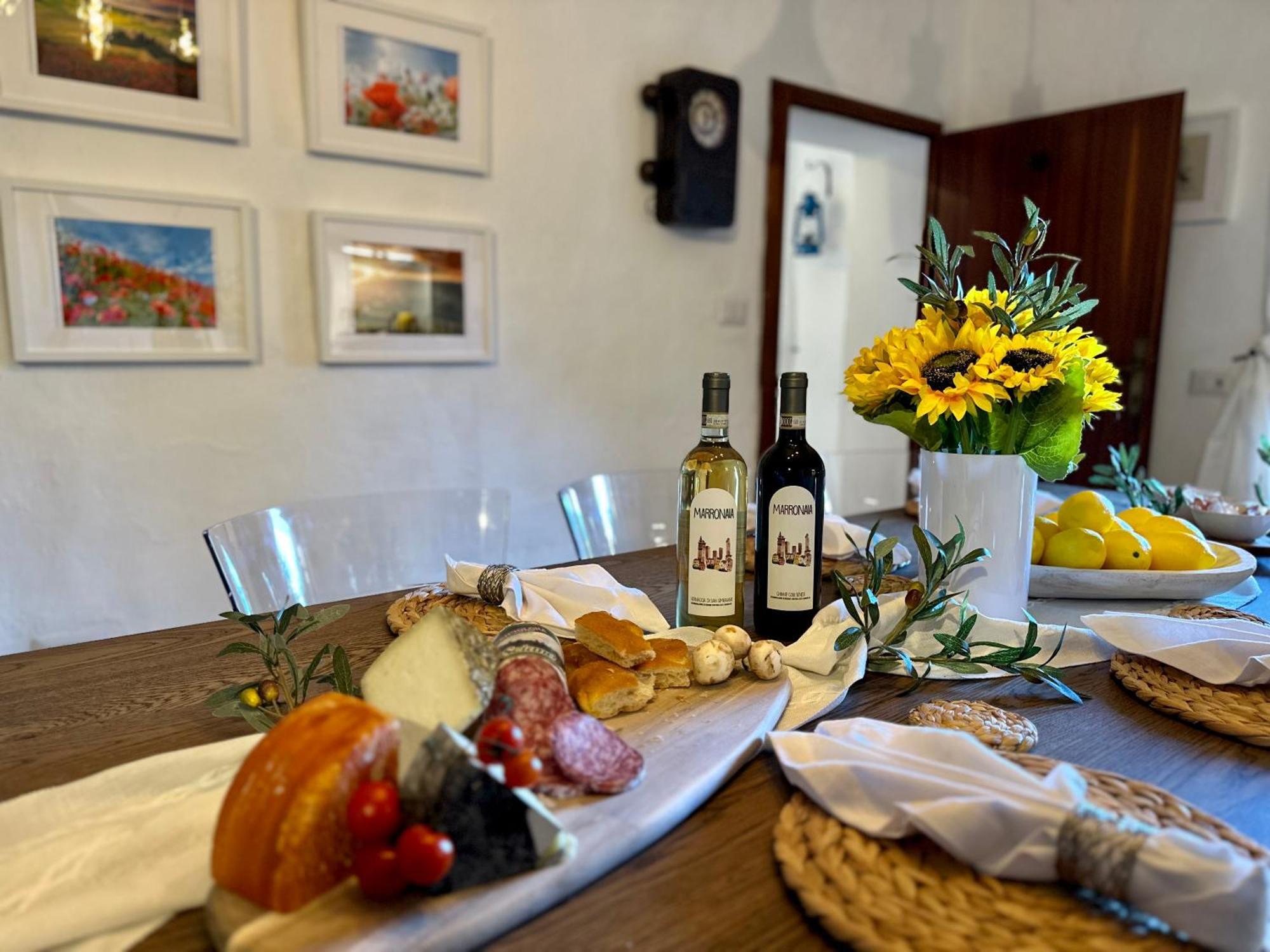 Lovely 2 Bedroom In San Gimignano Historic Center 外观 照片